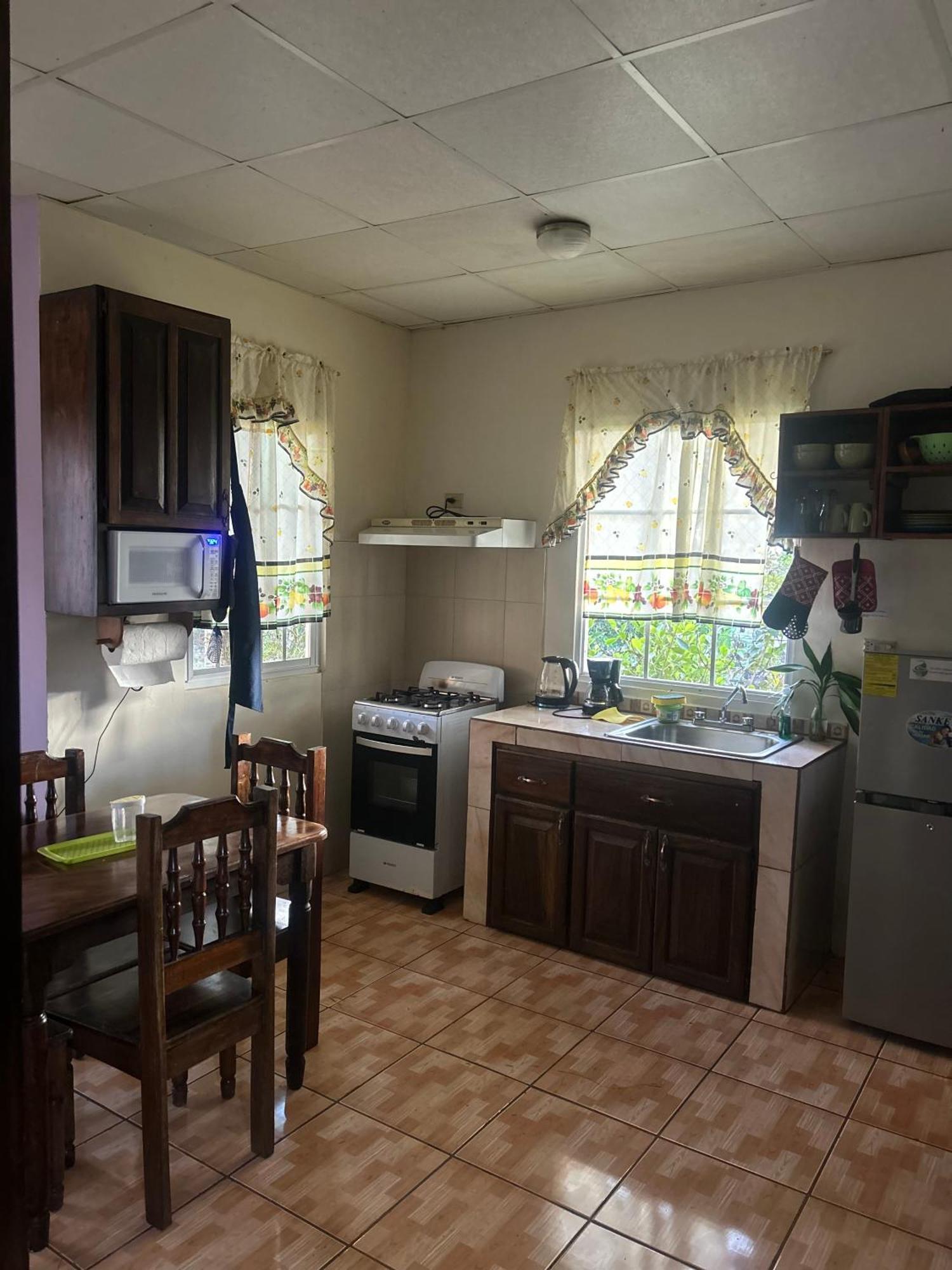 Linda Vista Cabins โบเกเต ภายนอก รูปภาพ